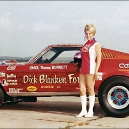 pace-car-girl